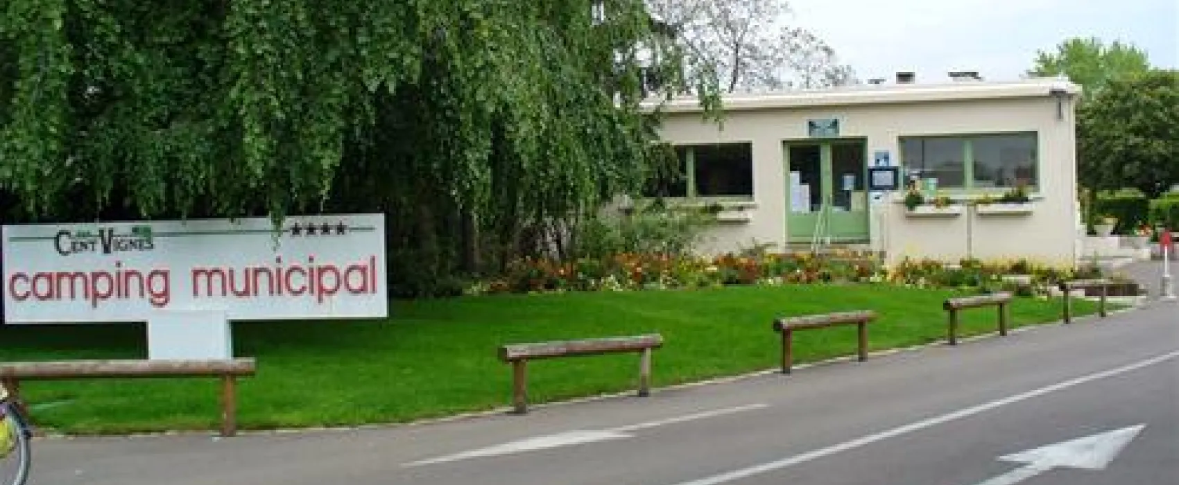 Camping Municipal Des Cent Vignes  