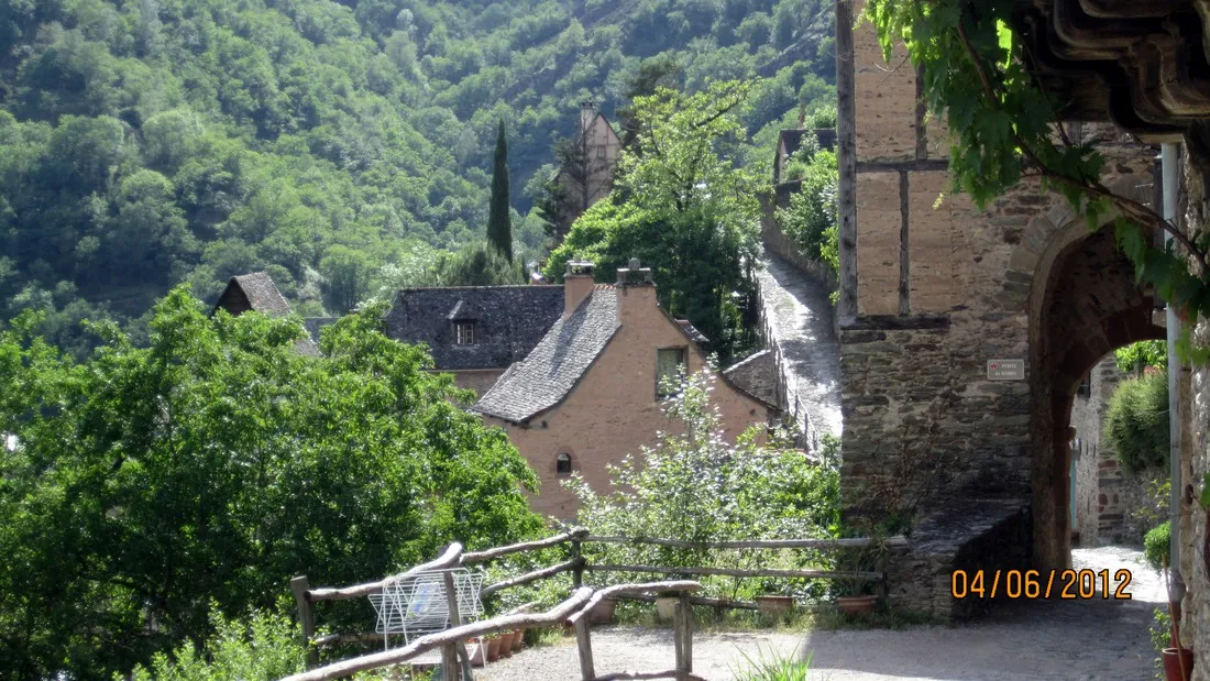 camping-beau-rivage-conques-0zw1p
