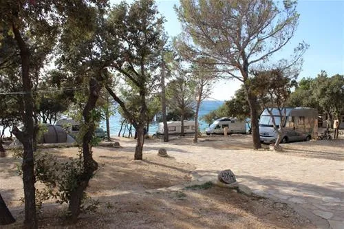 camping-village-simuni-simuni-omzur