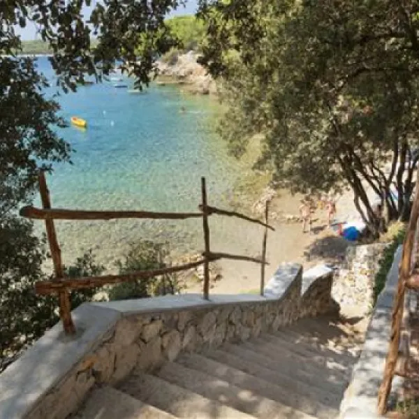 camping-baldarin-nerezine-krfvz