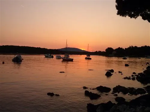 camping-baldarin-nerezine-lsiwy