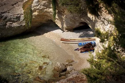camping-baldarin-nerezine-mrkrt