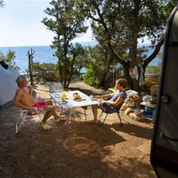 camping-baldarin-nerezine-t7bq5