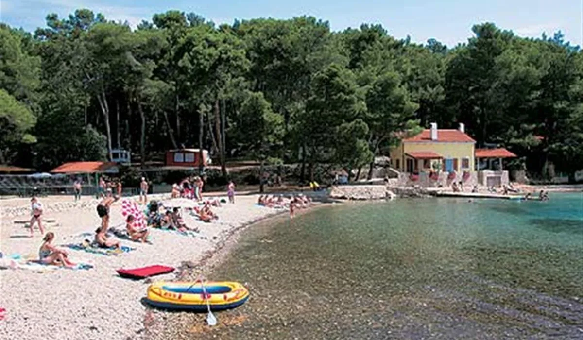 camping-baldarin-nerezine-z7ais