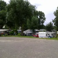 camping-strandterrasse-dormagenstrzelberg-nxd61