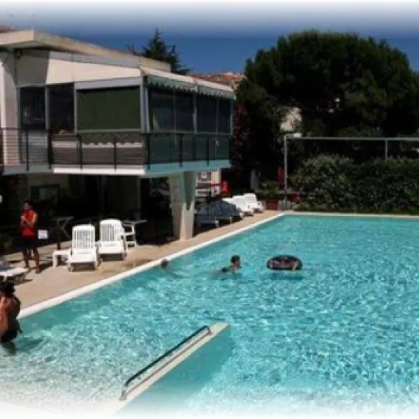 camping-lino-cervo-qrlzj
