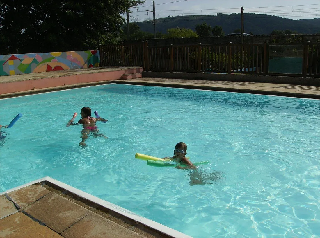 camping-iserand-ardche-qnclz