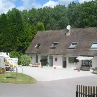camping-la-fontaine-des-clercs-montreuil-f2nyh