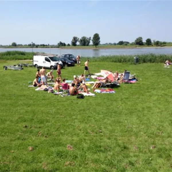 camping-de-uiterwaard-lexmond-uhszy