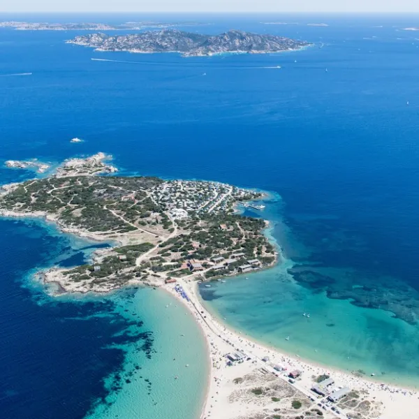 campeggio-isola-dei-gabbiani-palau-qeaaz