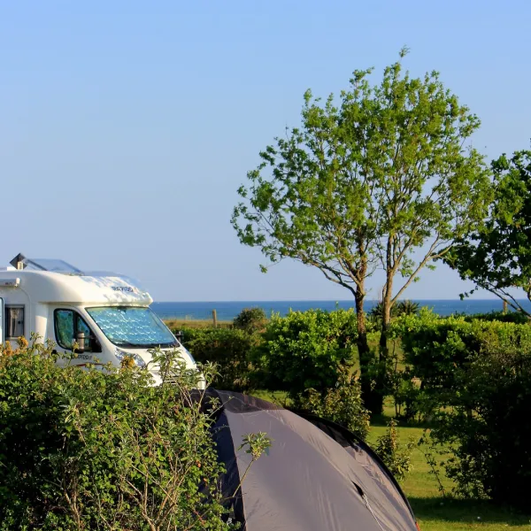 camping-la-plage-la-fort-fouesnant-tufjr