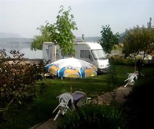 camping-victoria-pogradec-zwbzh