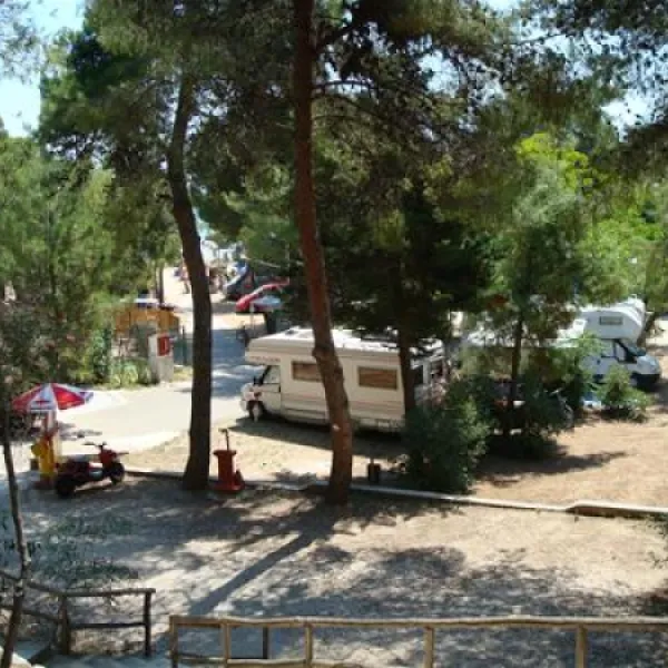 campeggio-punta-lunga-vieste-del-gargano-gvoxa