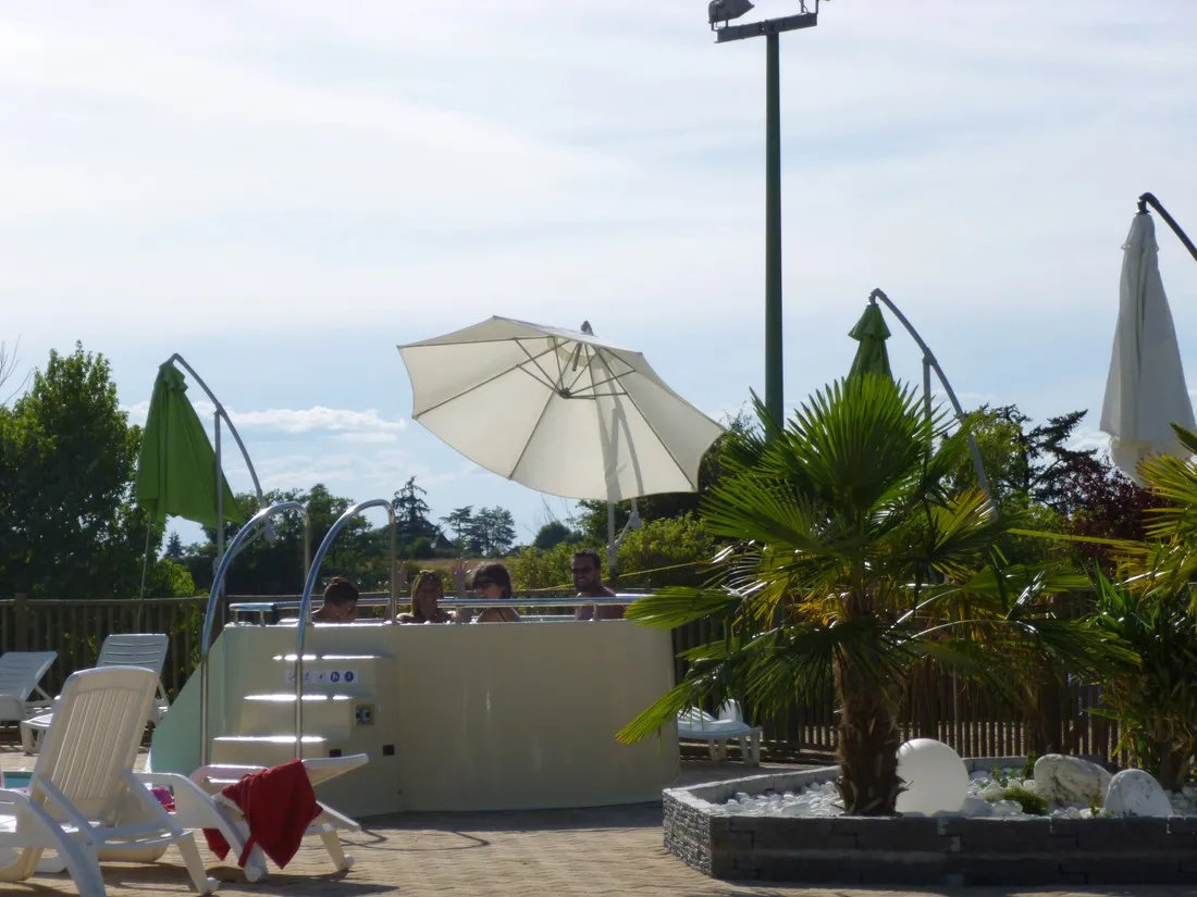 flower-camping-lac-de-bonnefon-naucelle-mpmcv