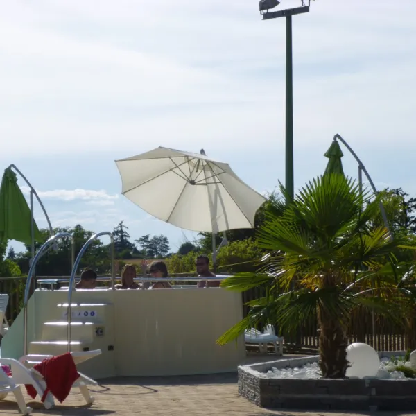 flower-camping-lac-de-bonnefon-naucelle-mpmcv