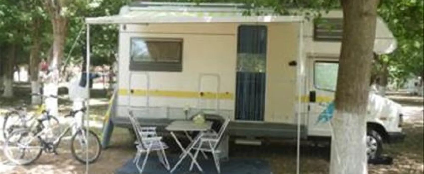 Camping Village Kalamitsi Beach