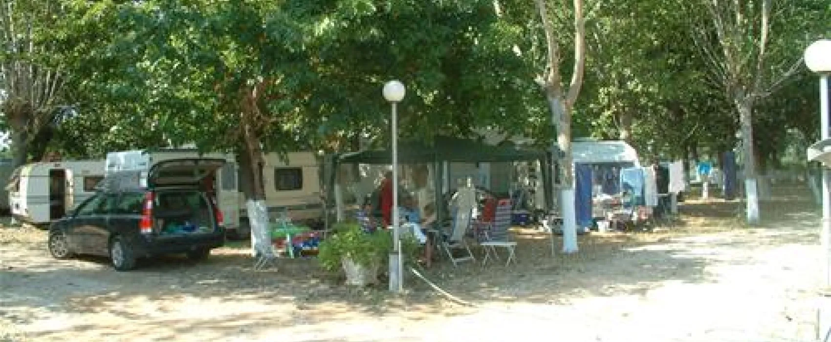 Camping Village Kalamitsi Beach