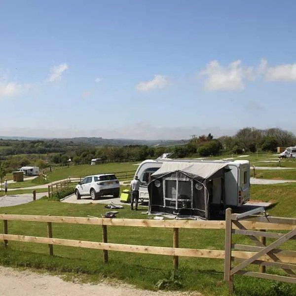 carnon-downs-caravan-and-camping-park-truro-6yhaf