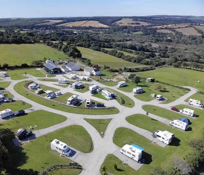 carnon-downs-caravan-and-camping-park-truro-ivpqn