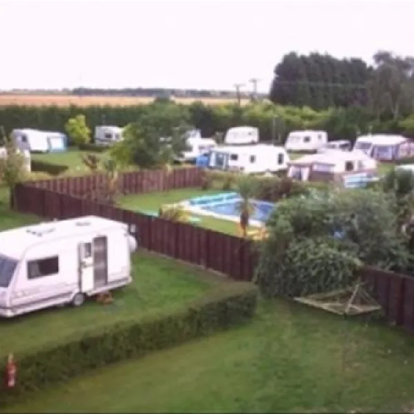 parklands-caravan-and-camping-park-cambridgshire-foqbu