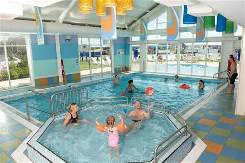 martello-beach-holiday-park-clactononsea-qfpce