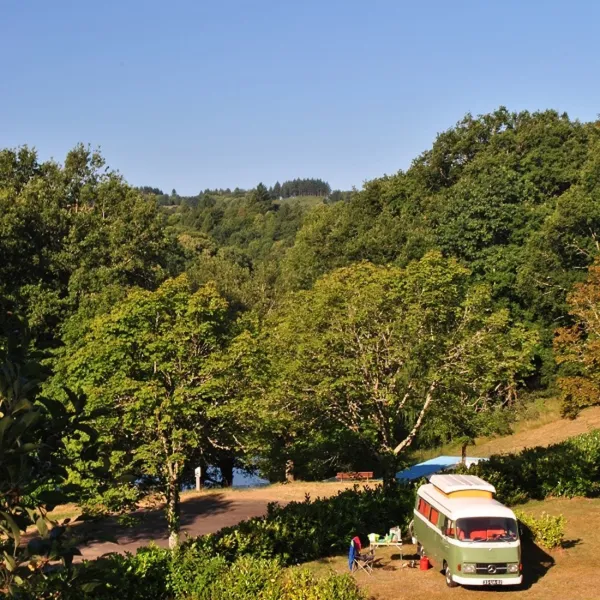 camping-municipal-pont-du-dognon-saint-laurent-les-eglises-mr22i