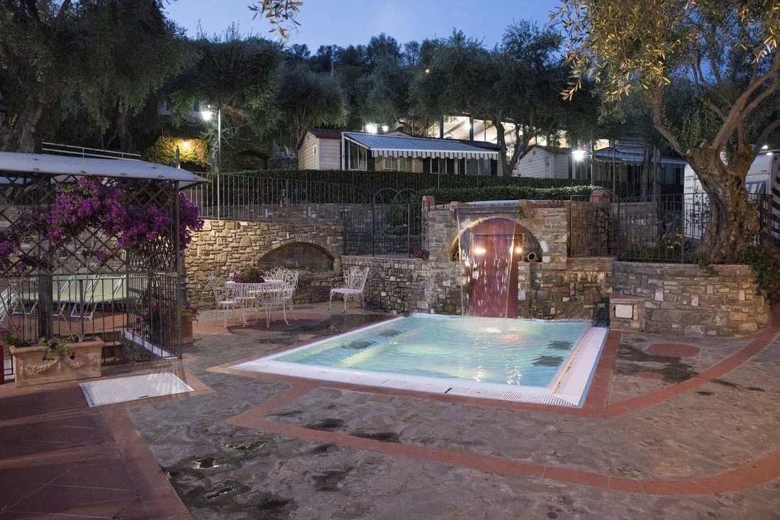 camping-edy-diano-marina-ct18k