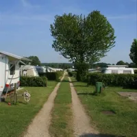 camping-seeblick-dersau-holstein-4e8mx