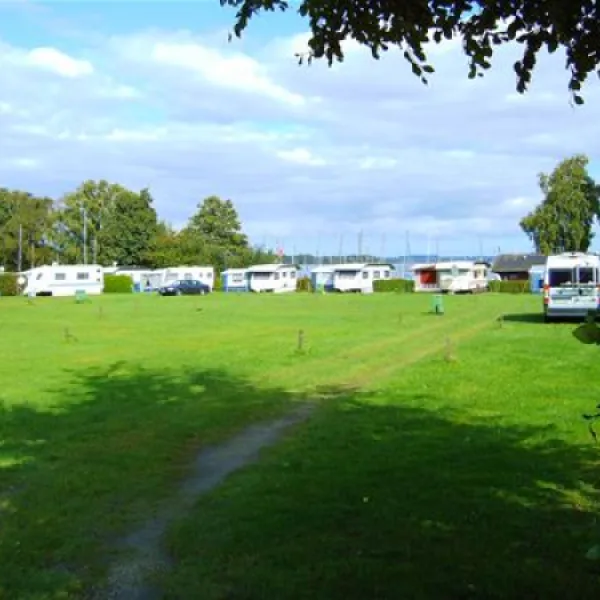camping-seeblick-dersau-holstein-wcb7c