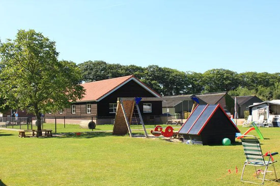 camping-de-weeltenkamp-teuge-qjv01