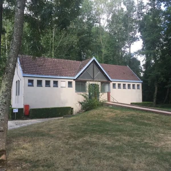 camping-municipal-le-serein-chablis-wwewa
