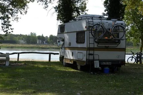 camping-municipal-des-bords-de-loire-chouze-sur-loire-adtt7