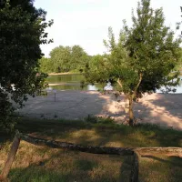 camping-municipal-des-bords-de-loire-chouze-sur-loire-ncs3z