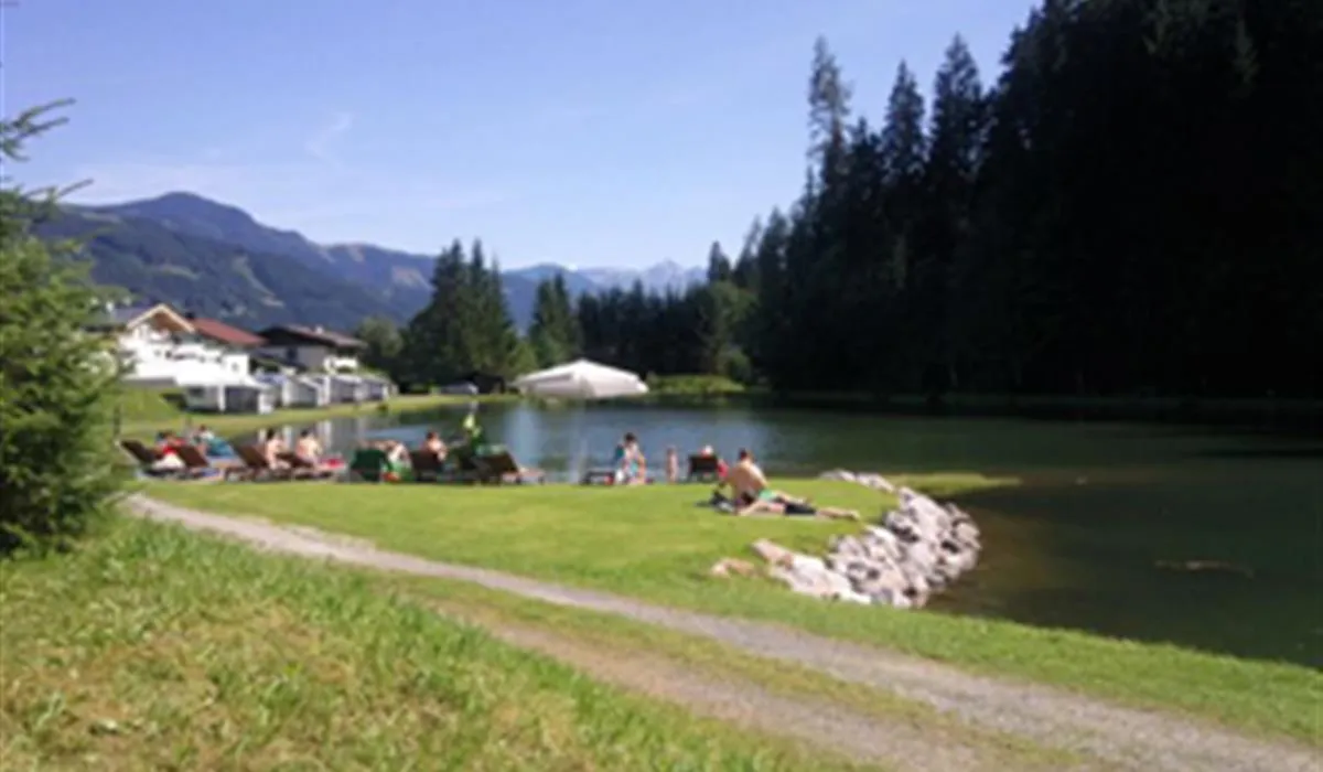 camping-neunbrunnen-am-waldsee-maishofen-acgxj