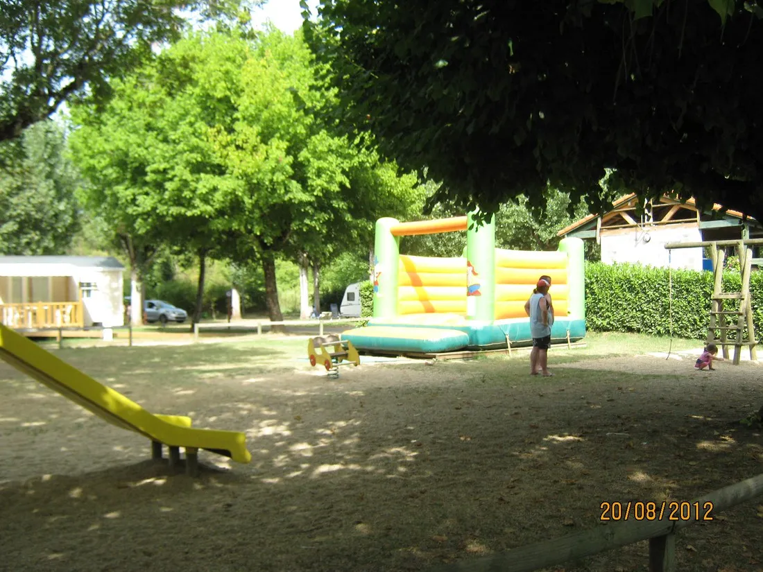 flower-camping-les-ondines-souillac-1vqrj
