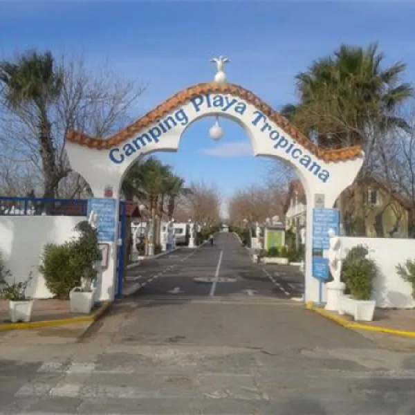 camping-playa-tropicana-alcossebre-4ksg4