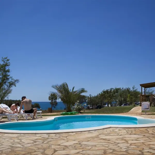 camping-sirena-dorada-creixell-xuaus