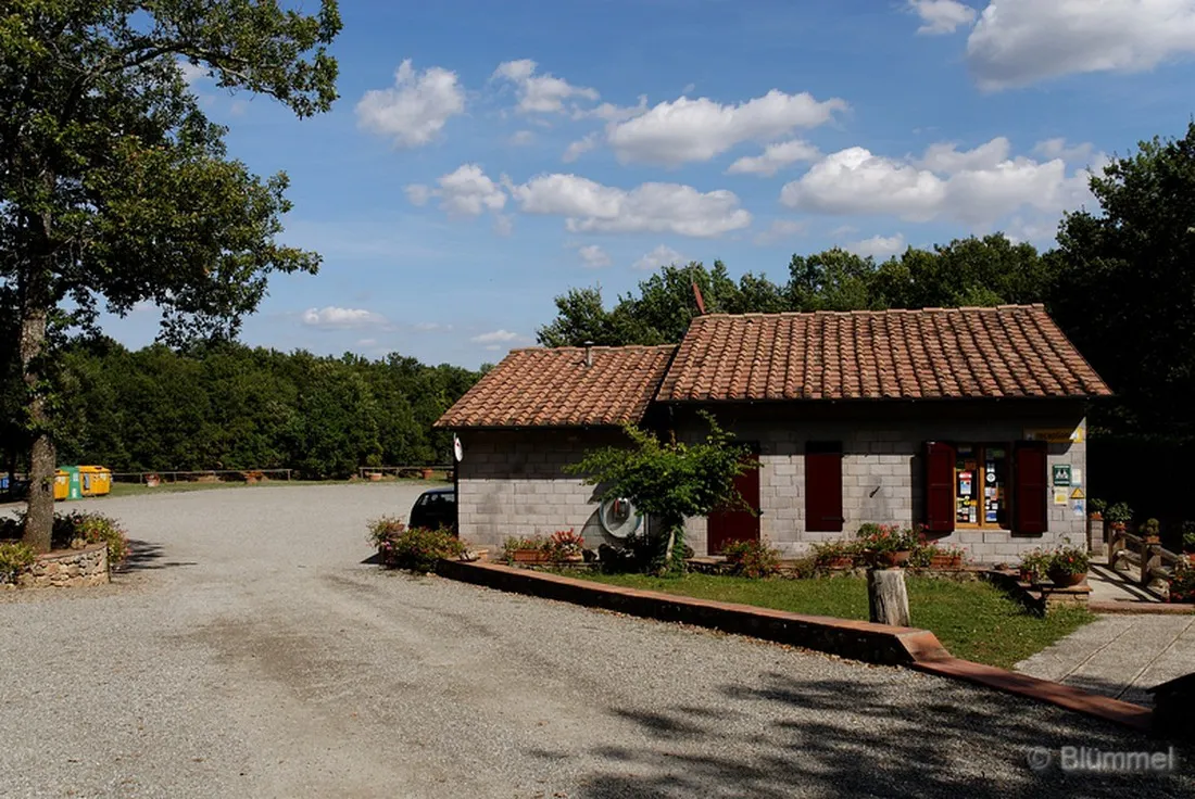 campeggio-la-montagnola-sovicille-siena-fpvo5