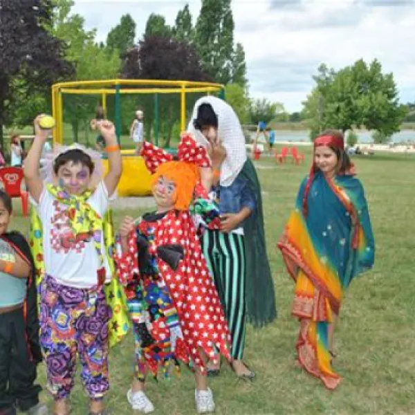 flower-camping-lac-de-thoux-st-cricq-thoux-husyx