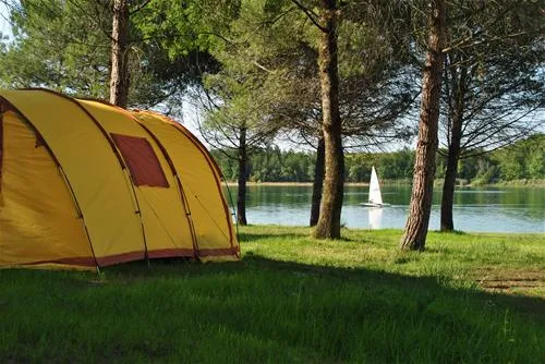 flower-camping-lac-de-thoux-st-cricq-thoux-kjmhj
