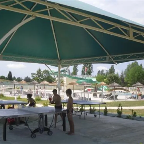 flower-camping-lac-de-thoux-st-cricq-thoux-sxuj5