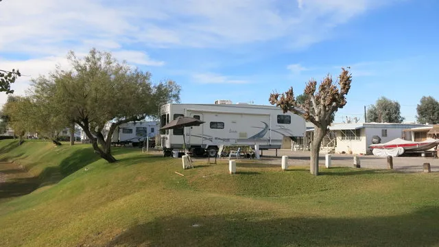 wheel-er-in-family-resort-earp-l3uru