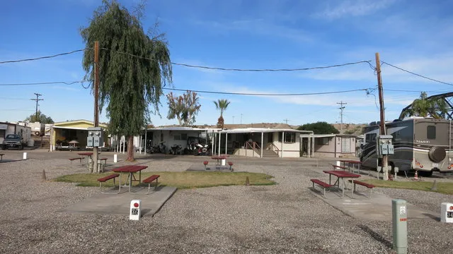 wheel-er-in-family-resort-earp-xivc7