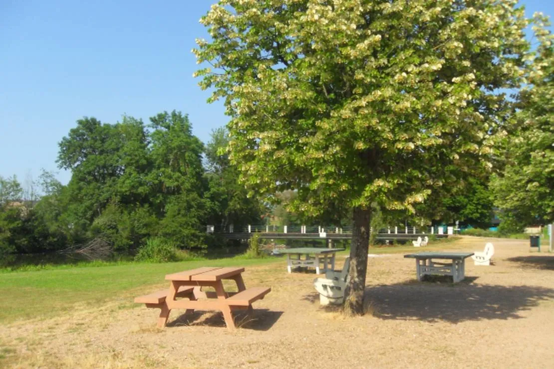 camping-municipal-jaligny-sur-besbre-jaligny-sur-besbre-gybpq