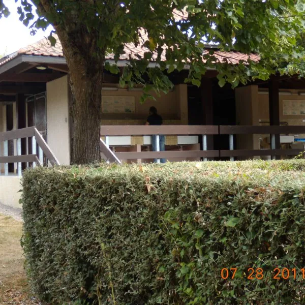 camping-municipal-le-val-darroux-toulon-sur-arroux-apggg
