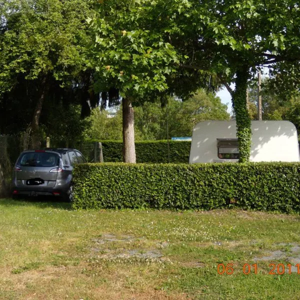camping-municipal-le-val-darroux-toulon-sur-arroux-jwfhh