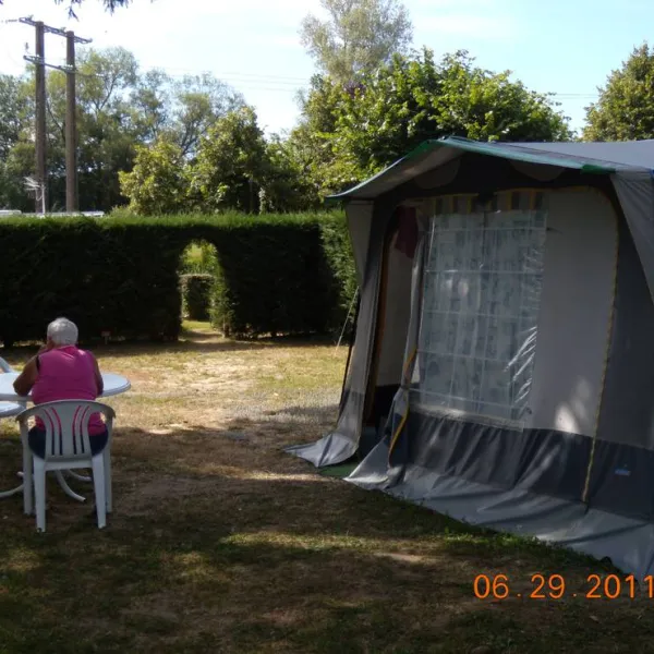camping-municipal-le-val-darroux-toulon-sur-arroux-r7bpu