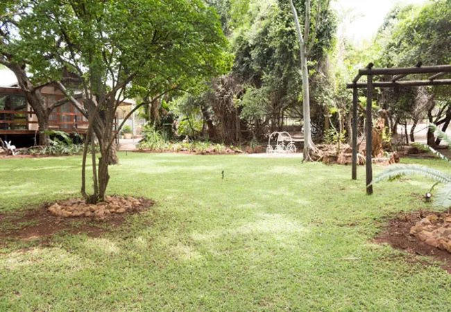 shala-mushe-tented-camp-portion-34-droogekloof-farm-lozdf