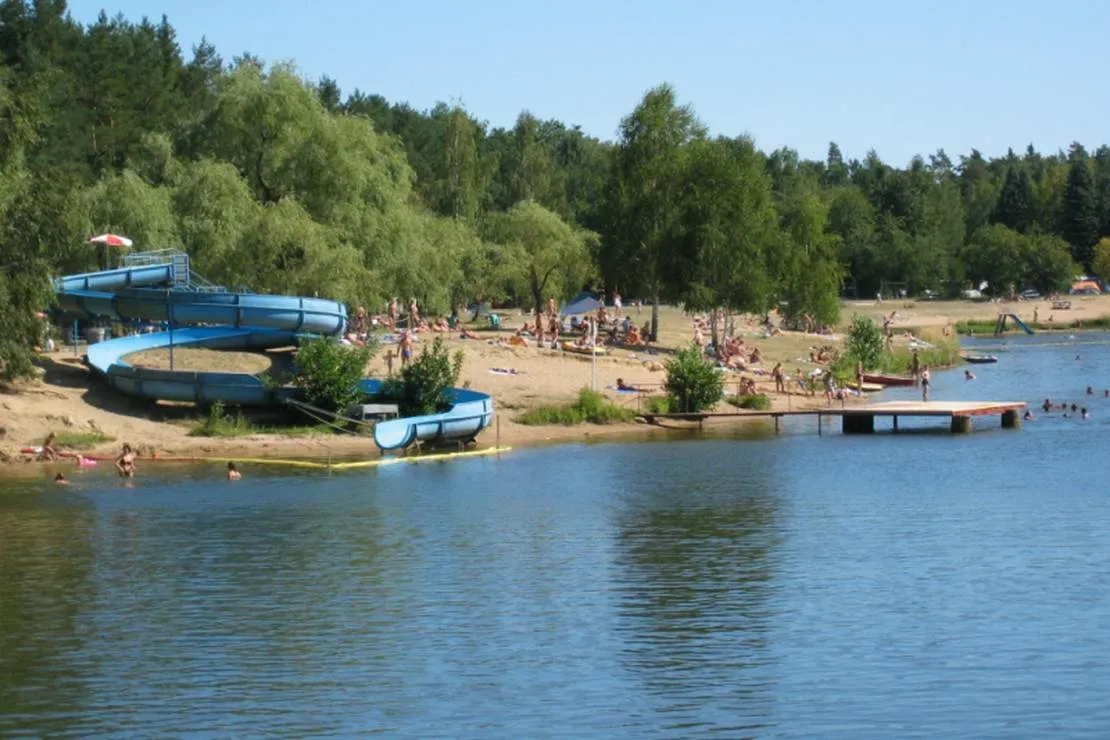 autocamp-stribrny-rybnik-hradec-kralove-yk2o4