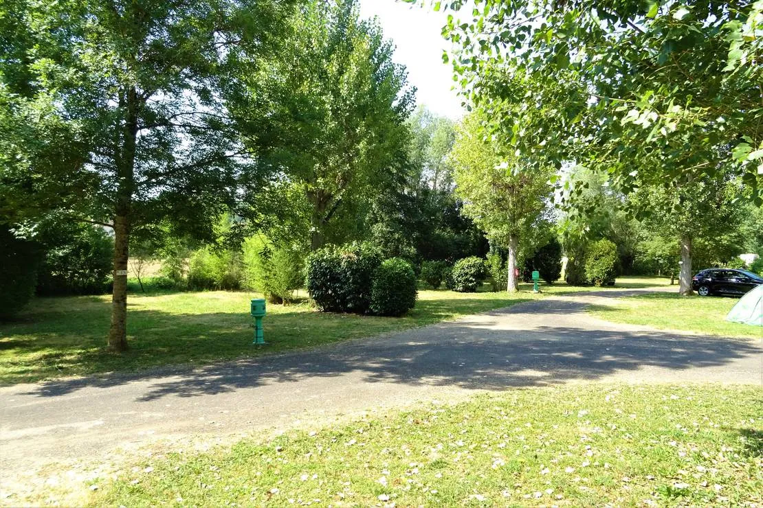 camping-de-salviac-salviac-x03ts